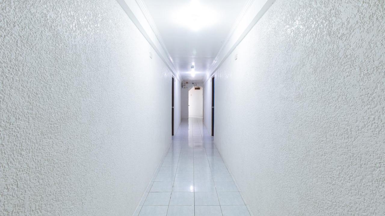 Reddoorz Plus At Lagoon Resort Zambales Olongapo Exterior photo
